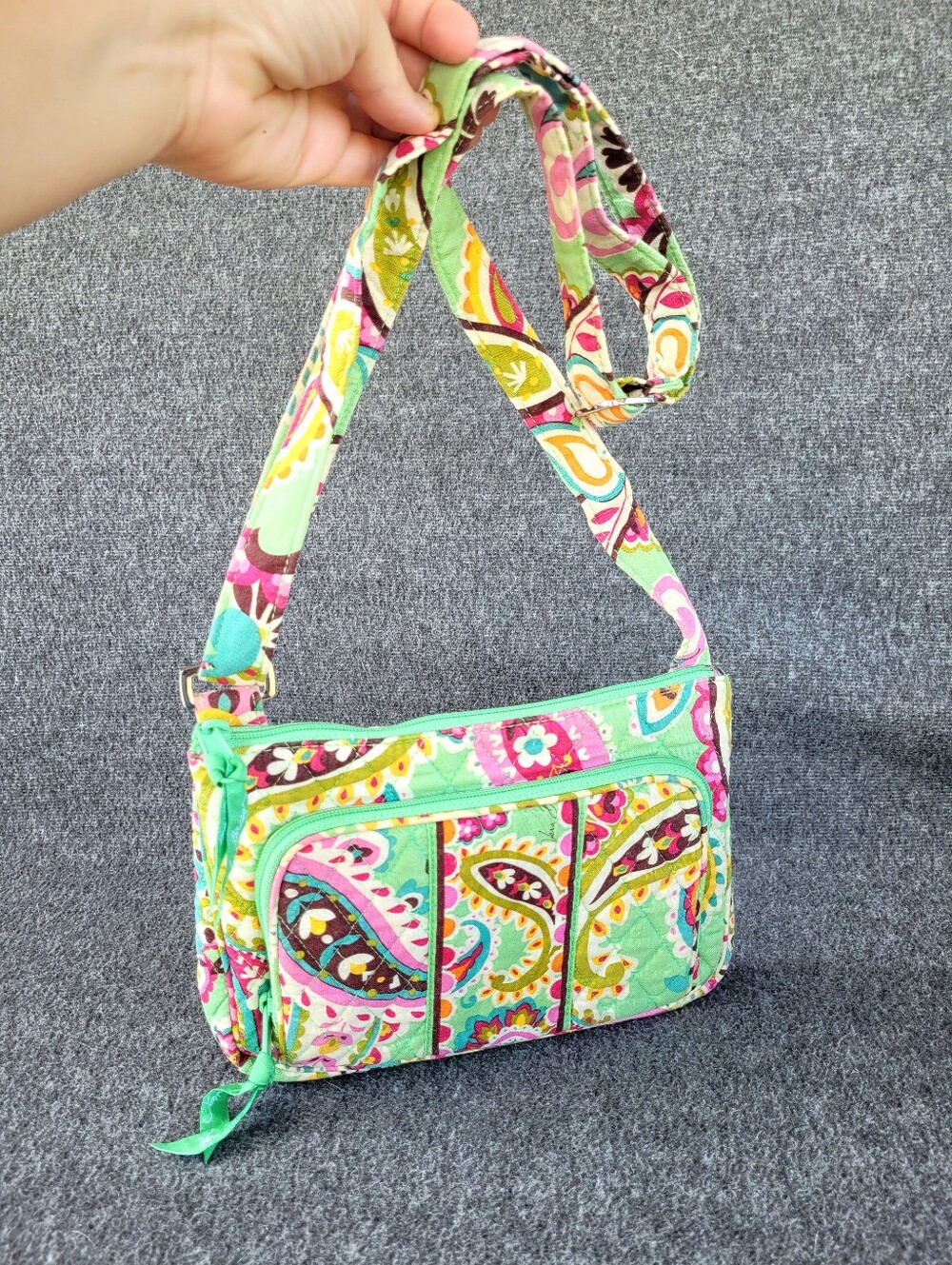 Vera Bradley Green Paisley Handbag Adjustable Crossbody or Shoulder Carry